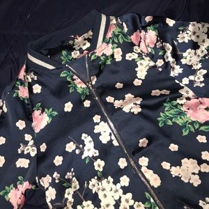 H&M floral sweater